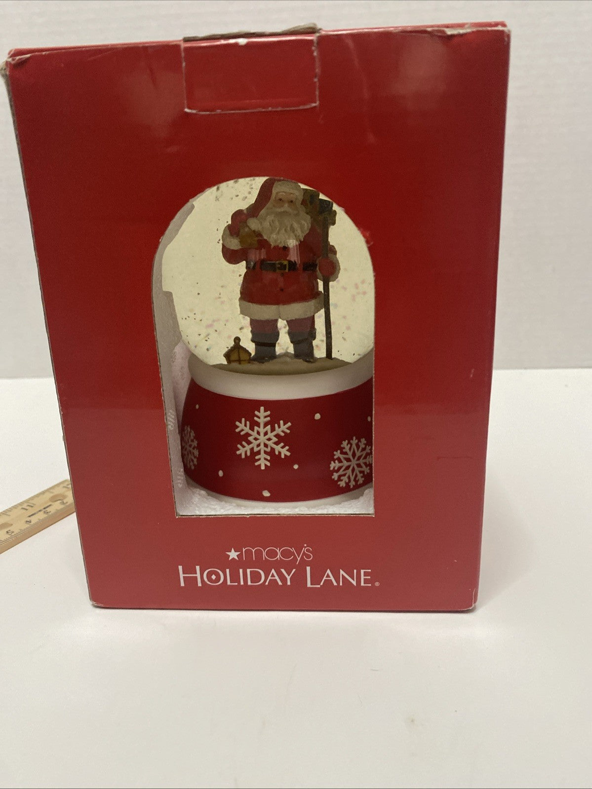 Macy's Holiday Lane Musical Water Globe Santa “ We Wish U Merry Christmas “ New