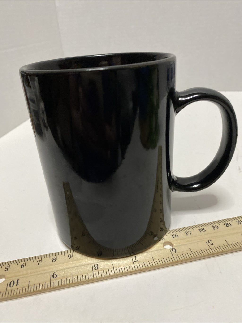 Fun Cat Mug"Party the Pun" Kitten 16oz Coffee Cup Mystery Phrase Bigmouth Inc 