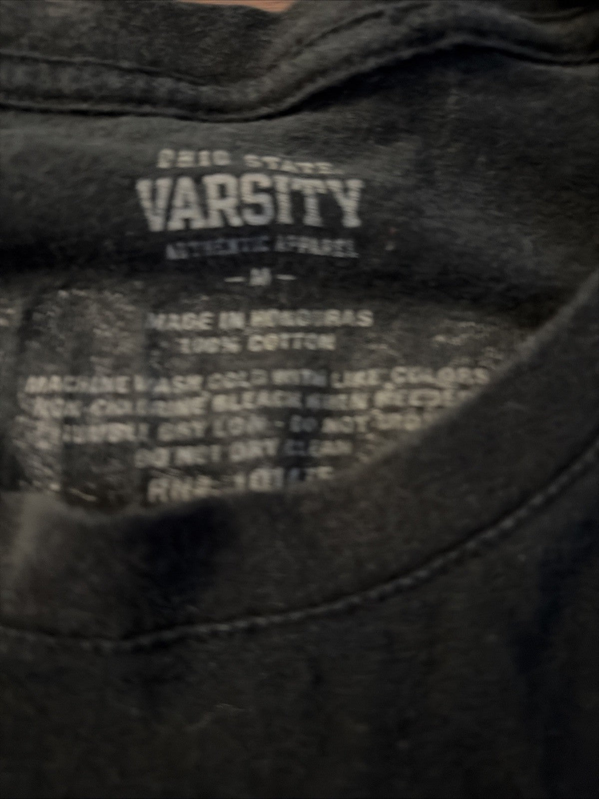 Ohio State University Buckeye Football Varsity T-Shirt Size Medium 2018 Schedule
