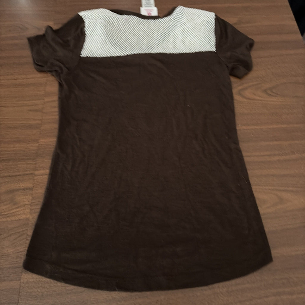 NFL Teens Apparel Medium 7/9 Cleveland Brown Mesh Shoulder Short Sleeve Shirt
