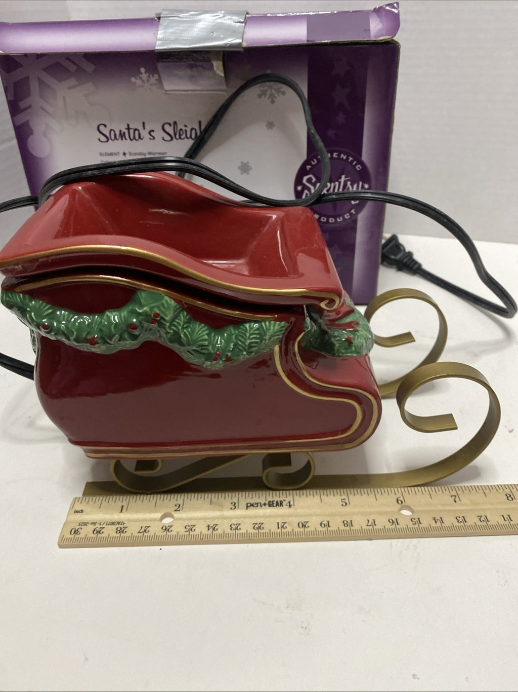Scentsy Santa's Sleigh Element Warmer 2014 Holiday Collection Retired w/ Box