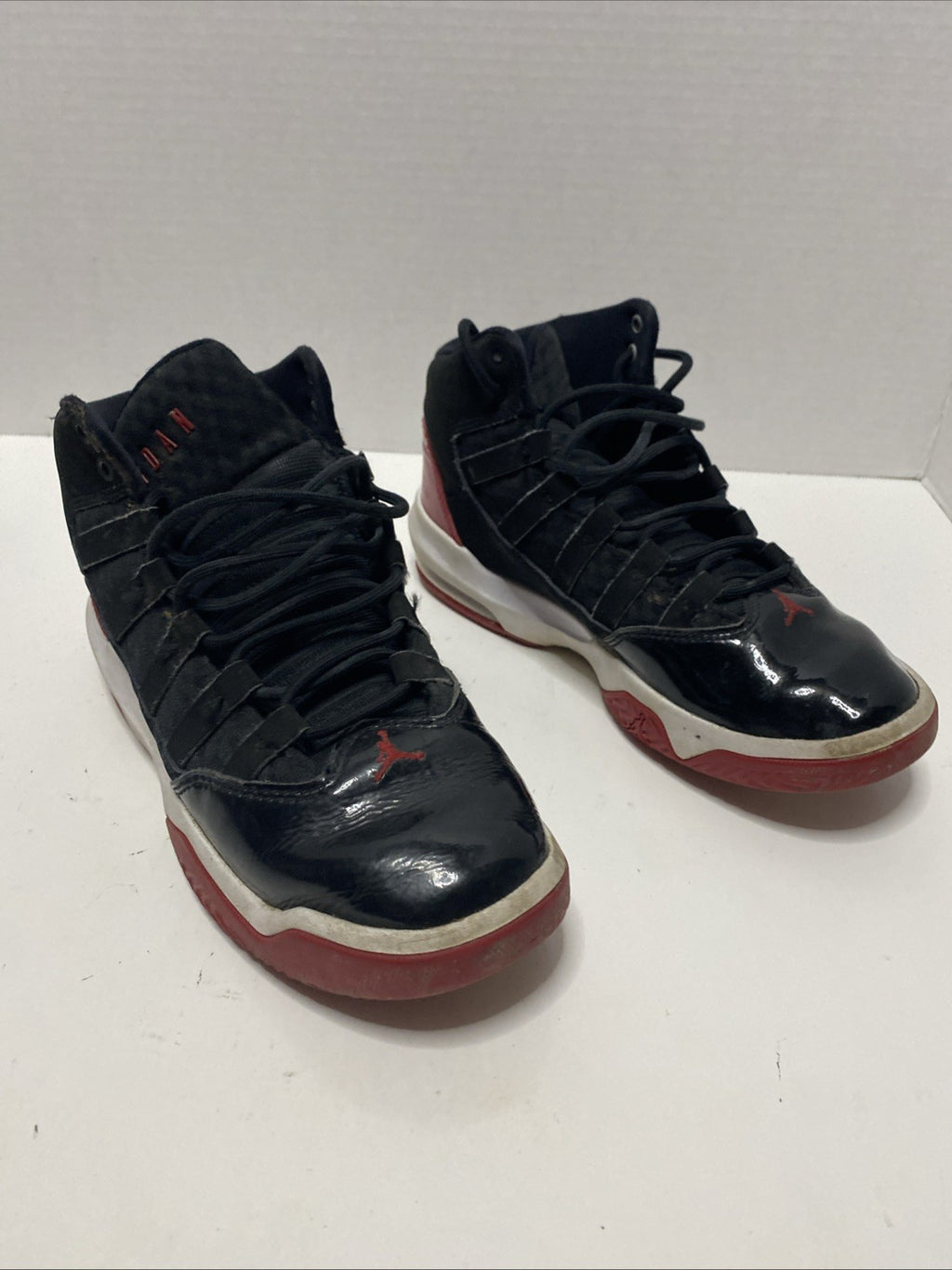 Size 6 - Jordan Max Aura Black Needs New Laces