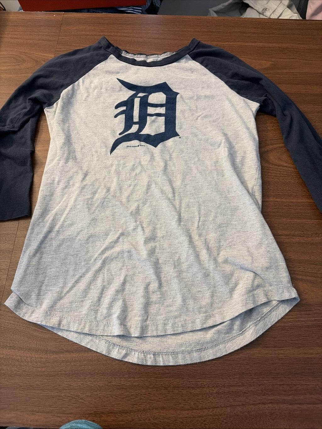 Fifth And Ocean Women’s Small Detroit Tigers Three-Quarter Length Sleeve Shirt