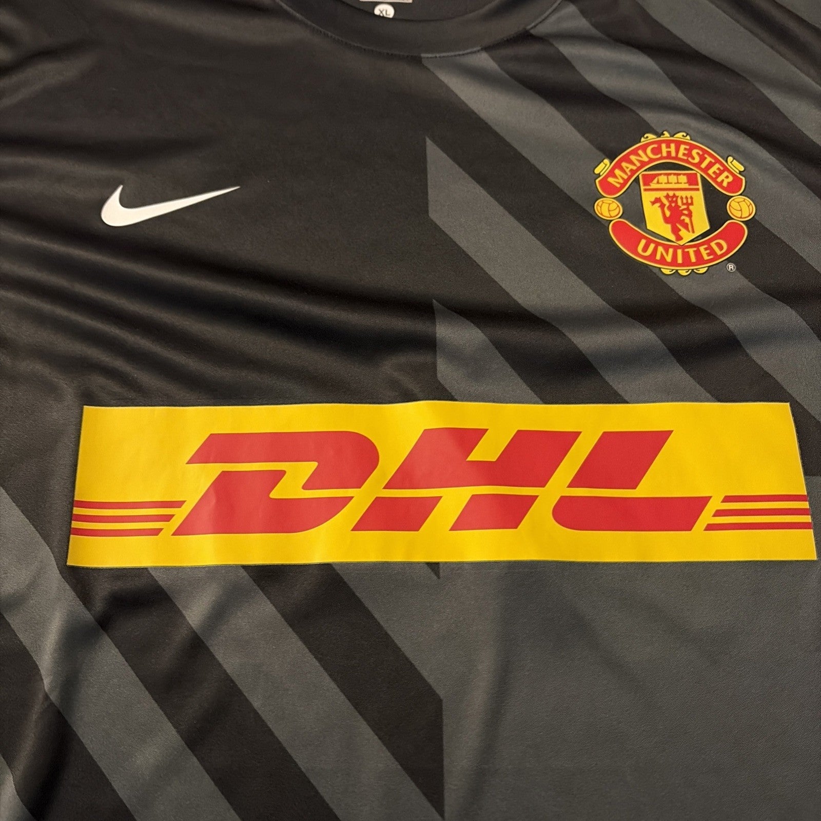Manchested United Jersey Mens XL Black Gray Nike Training Top EPL Prematch 2012