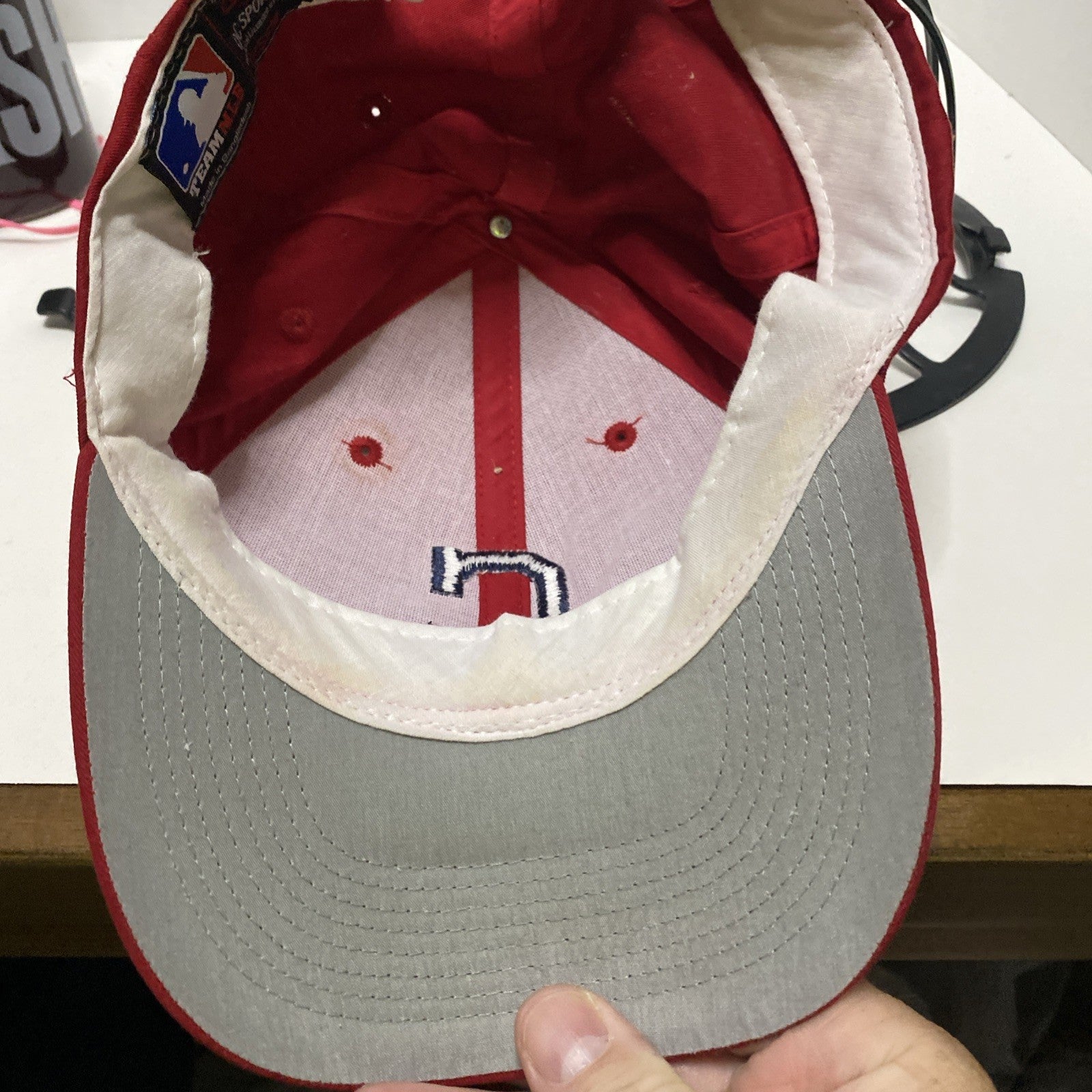 Cleveland Indians Men's Cap Hat Adjustable Size Red Used