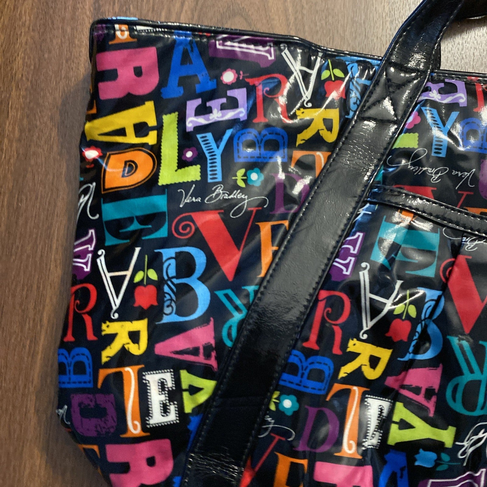 VERA BRADLEY A TO VERA SUPERSTAR TOTE -  NWT