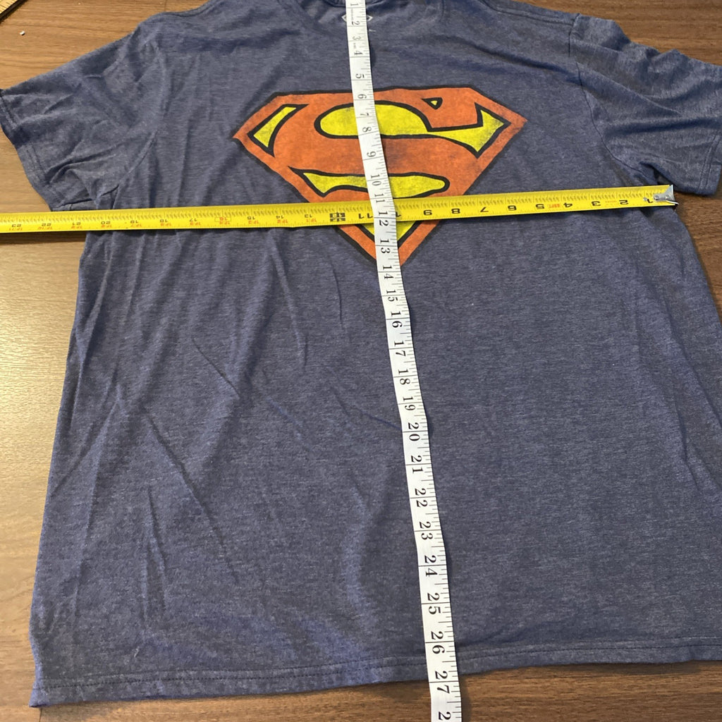 Superman Shirt Men's XL Blue Short Sleeve Graphic Print Logo Superhero