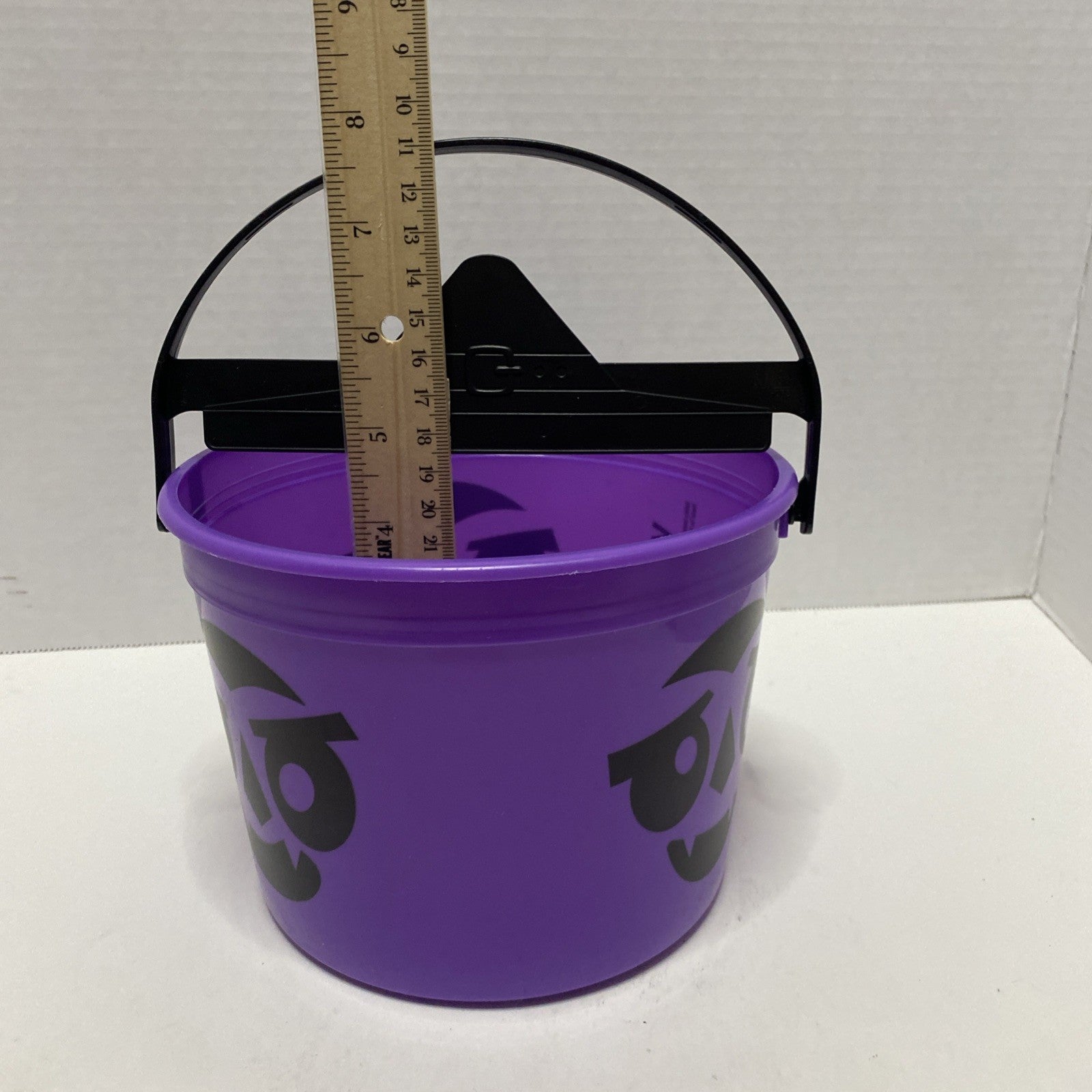 2023 MCDONALD'S VAMPIRE BOO BUCKET PAIL