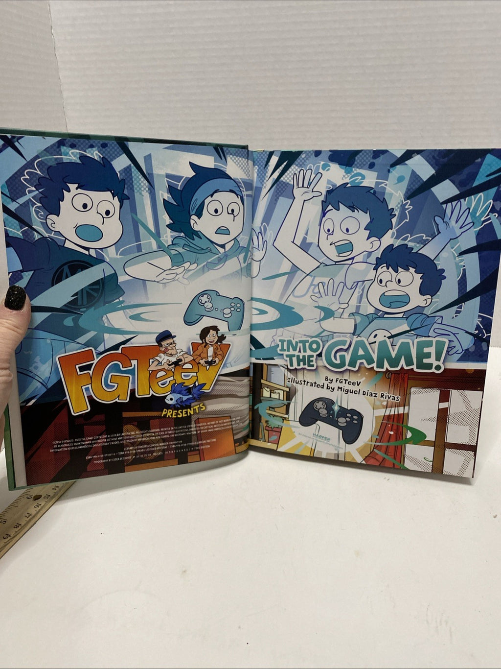 FGTeeV Presents: Into the Game! - Hardcover By FGTeeV - Like New