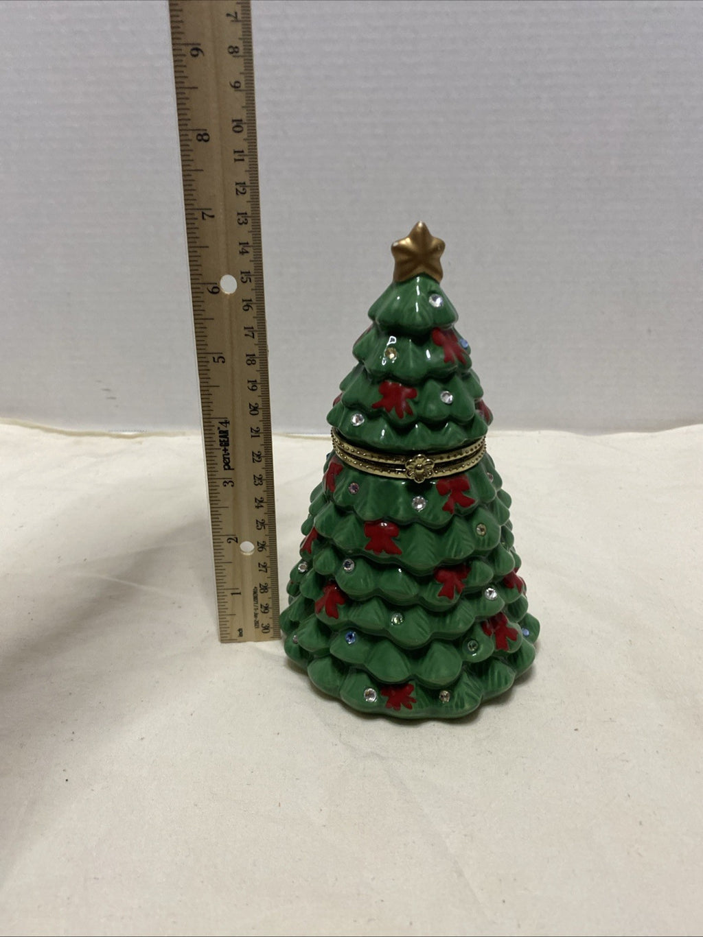 Mr. Christmas Musical Tabletop Ceramic Christmas Tree With Train Inside Top