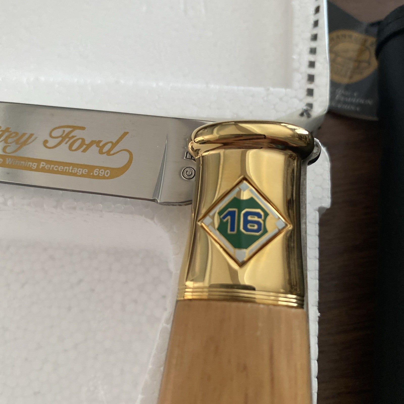 VINTAGE THE WHITEY FORD COLLECTOR  KNIFE BY THE FRANKLIN MINT RARE