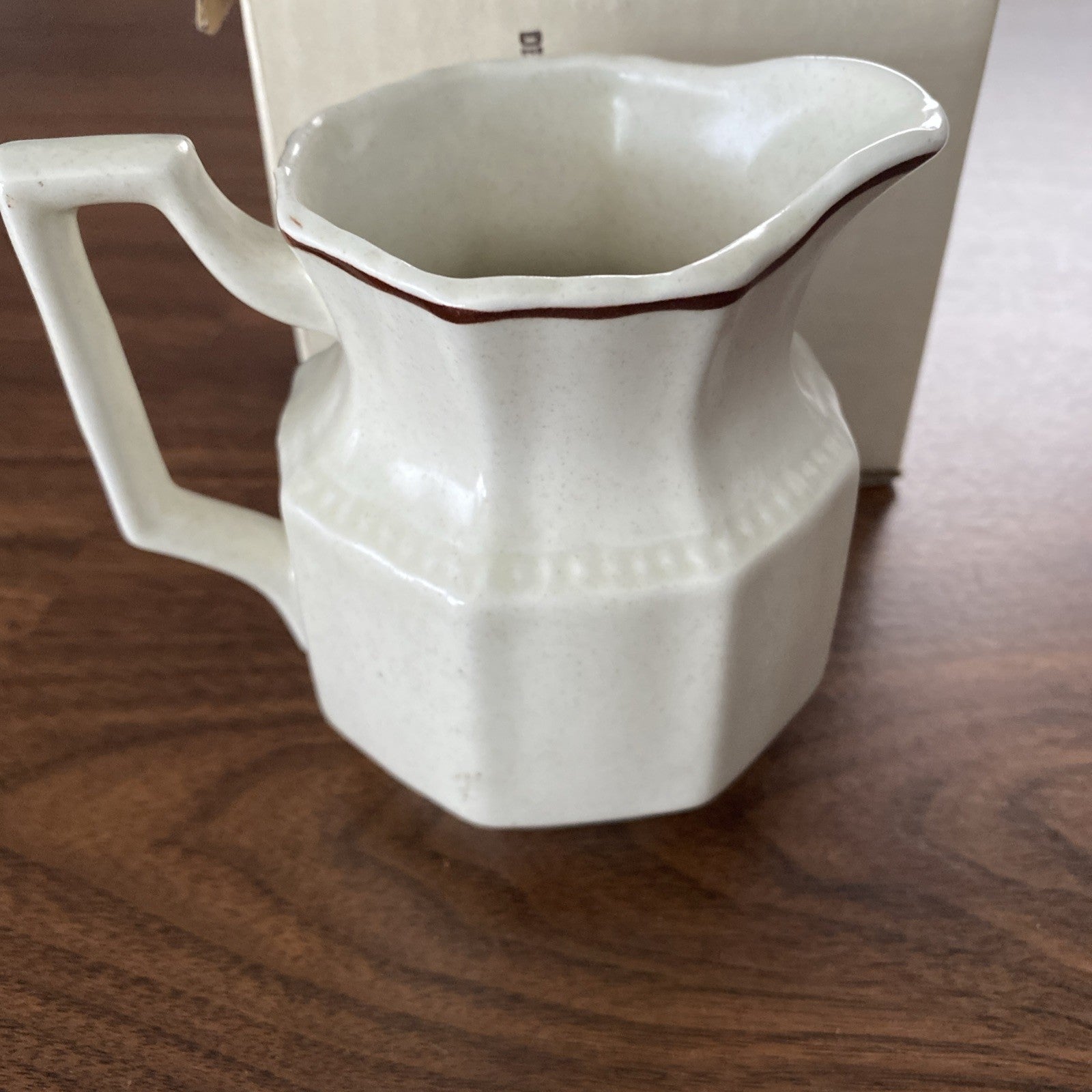 KENSINGTON STAFFORDSHIRE ENGLAND IRONSTONE CANTERBURY CREAMER
