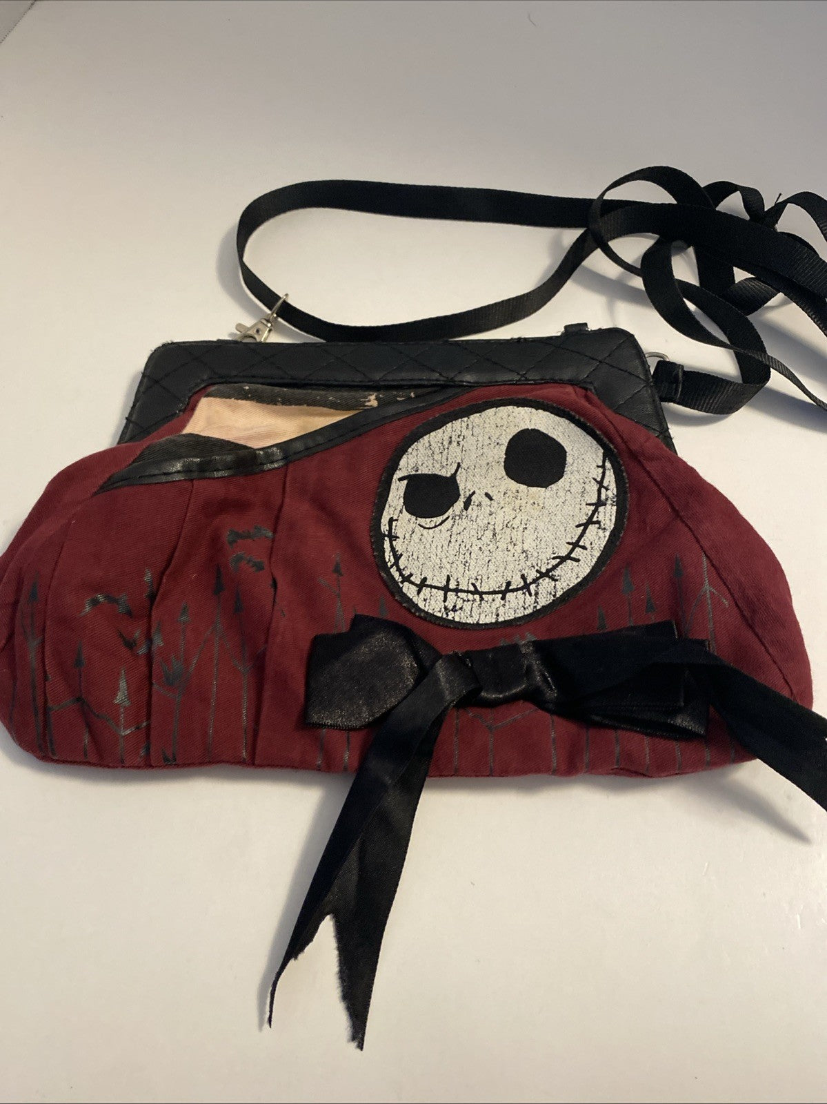 Rare nightmare before Christmas purse magnetic clothes