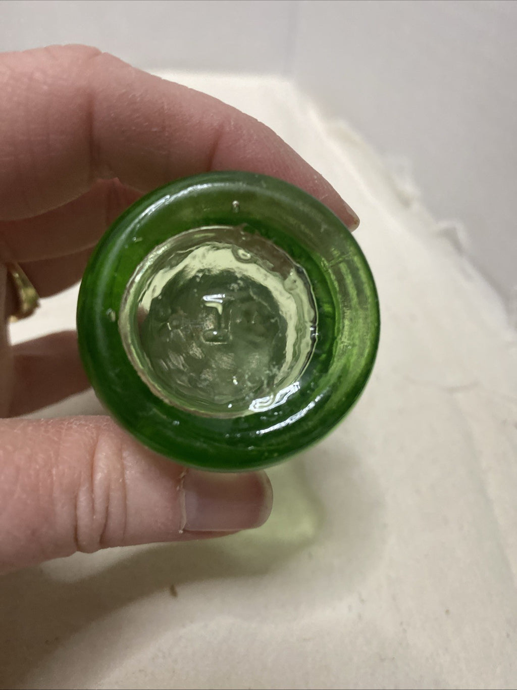 VINTAGE Uranium Green Glass HAZEL ATLAS Salt Pepper Shaker
