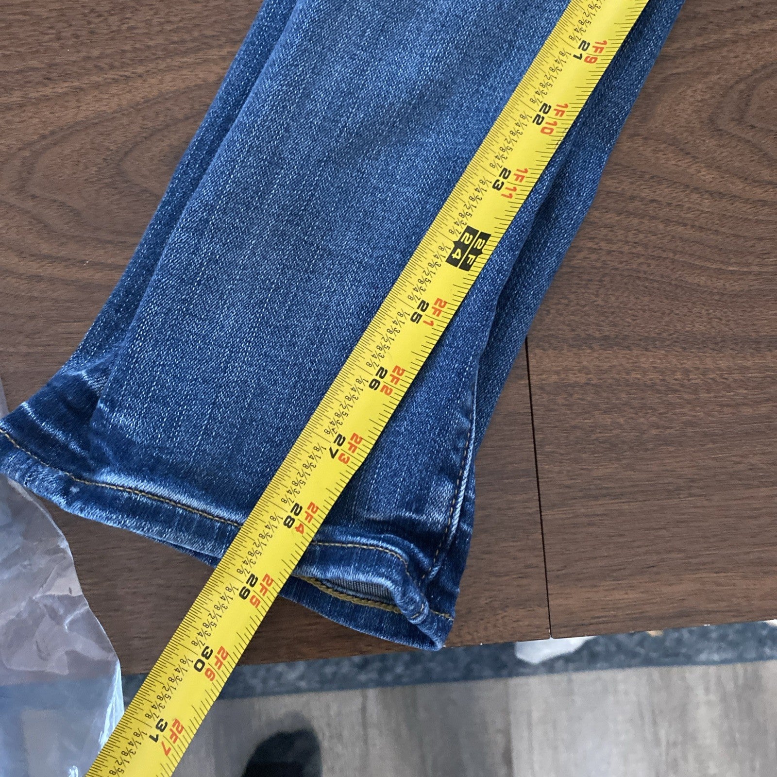 American Eagle next level flex 28X 30 women’s jeans