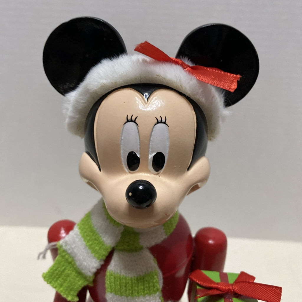 DISNEY CHRISTMAS Nutcracker MINNIE W/ SCARF & HOLDING A CHRISTMAS GIFT 11" Tall