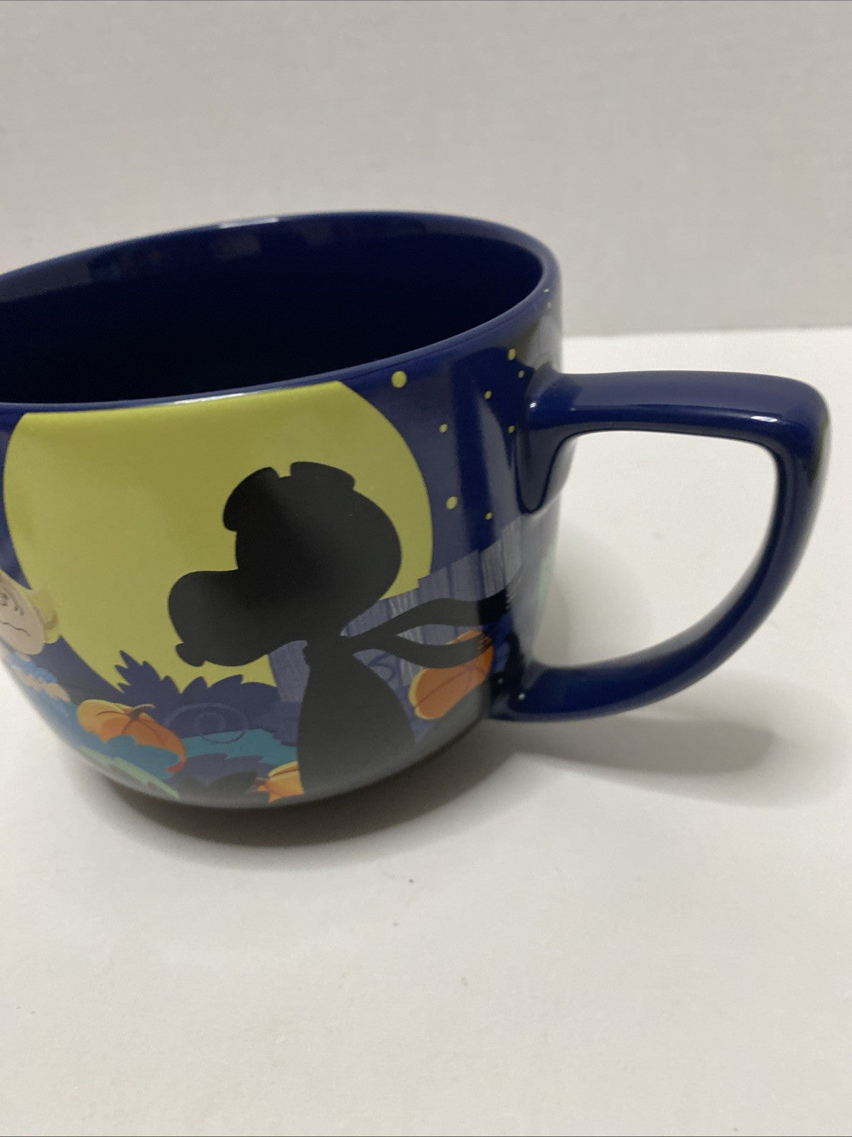 RARE Hallmark 2021 Peanuts-Welcome Great Pumpkin-Snoopy Halloween BIG Coffee Cup