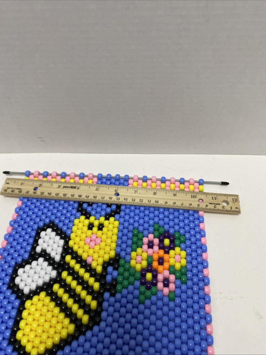 The Beadery BEADED BANNER “Be Happy” Complete Picture With Hanger