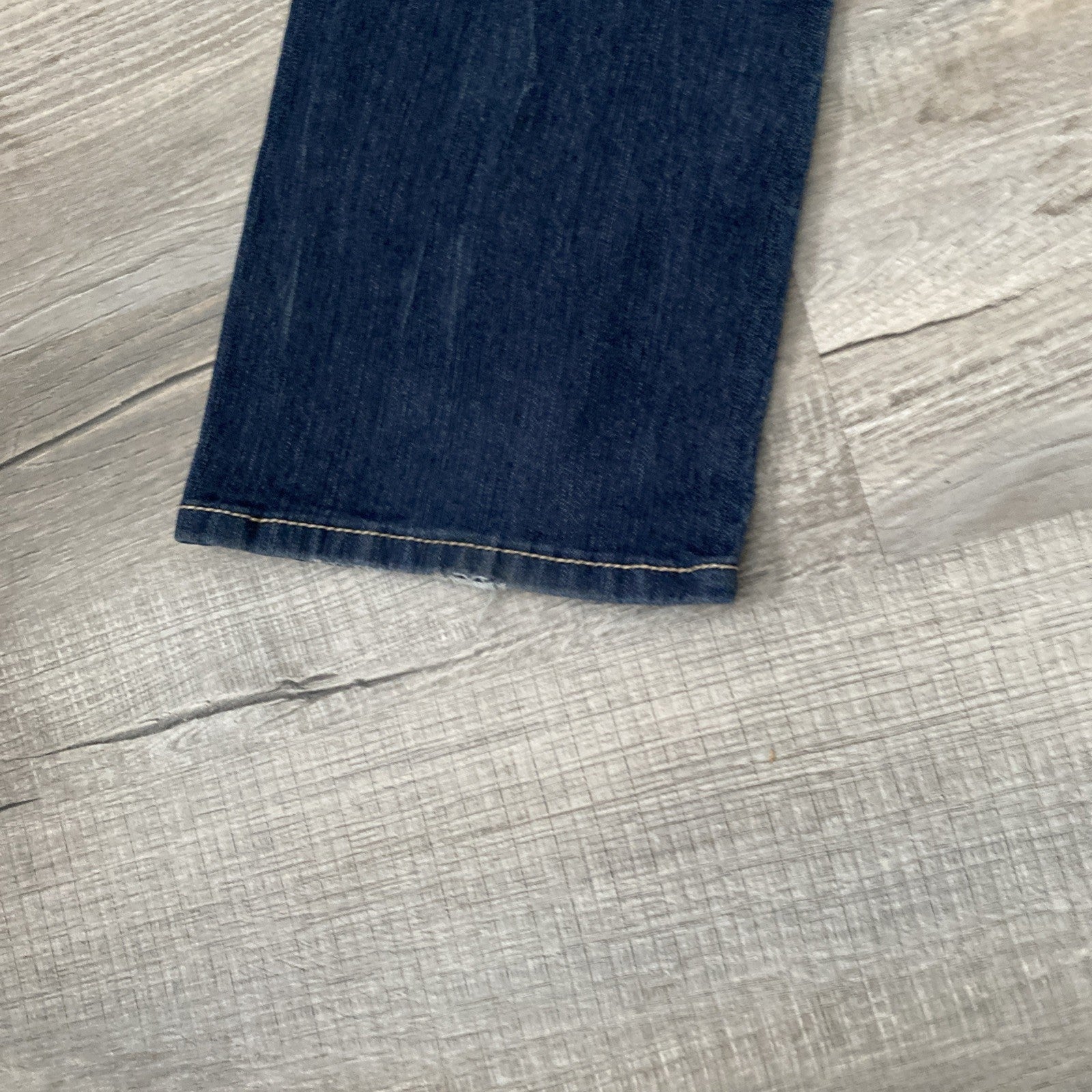 Twentyone Blackwomen’s distressed denim jeans embossed pockets size 9/10R