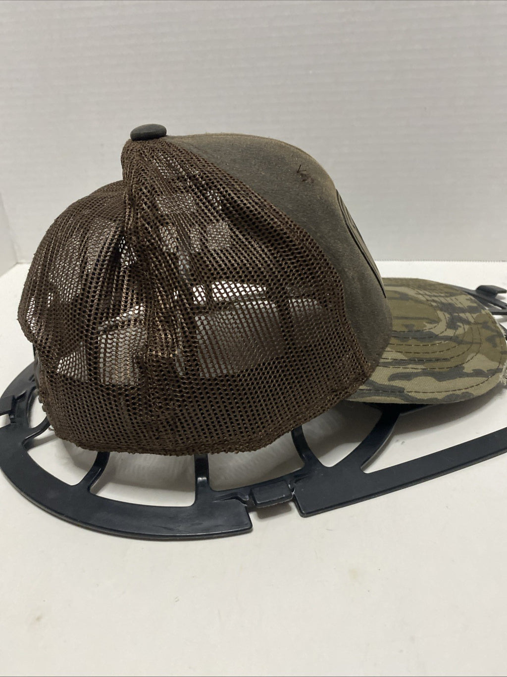 BBB  Leather Patch Logo W Cameo  Hat Cap Snapback Mesh Back Adjustable