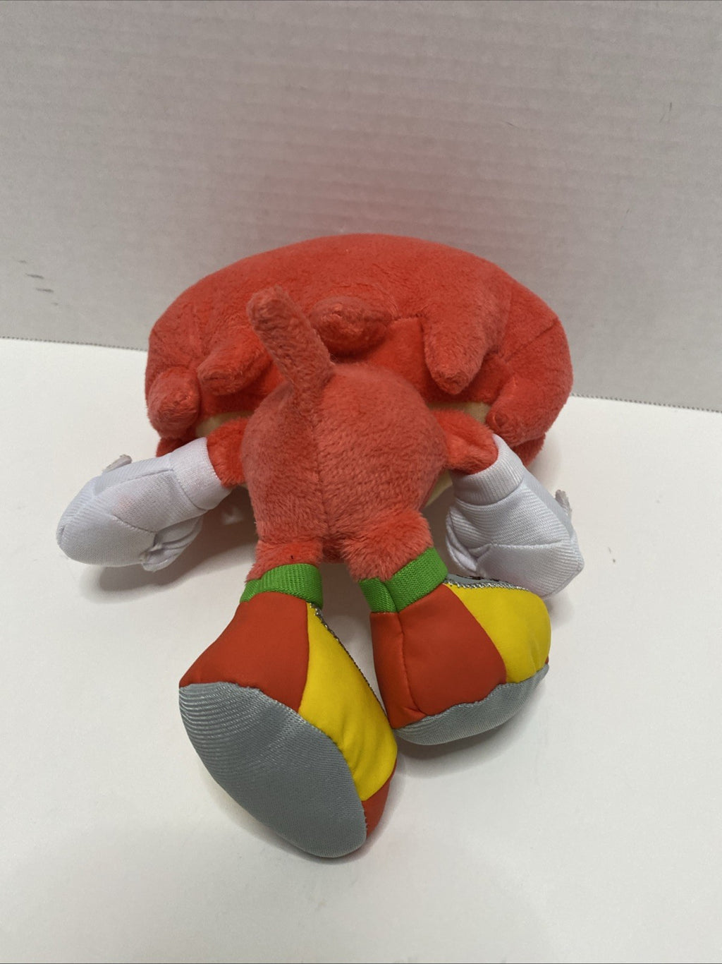 #N7- Sega Sonic The Hedgehog Knuckles 8" Plush Jakks Pacific Stuffed Toy