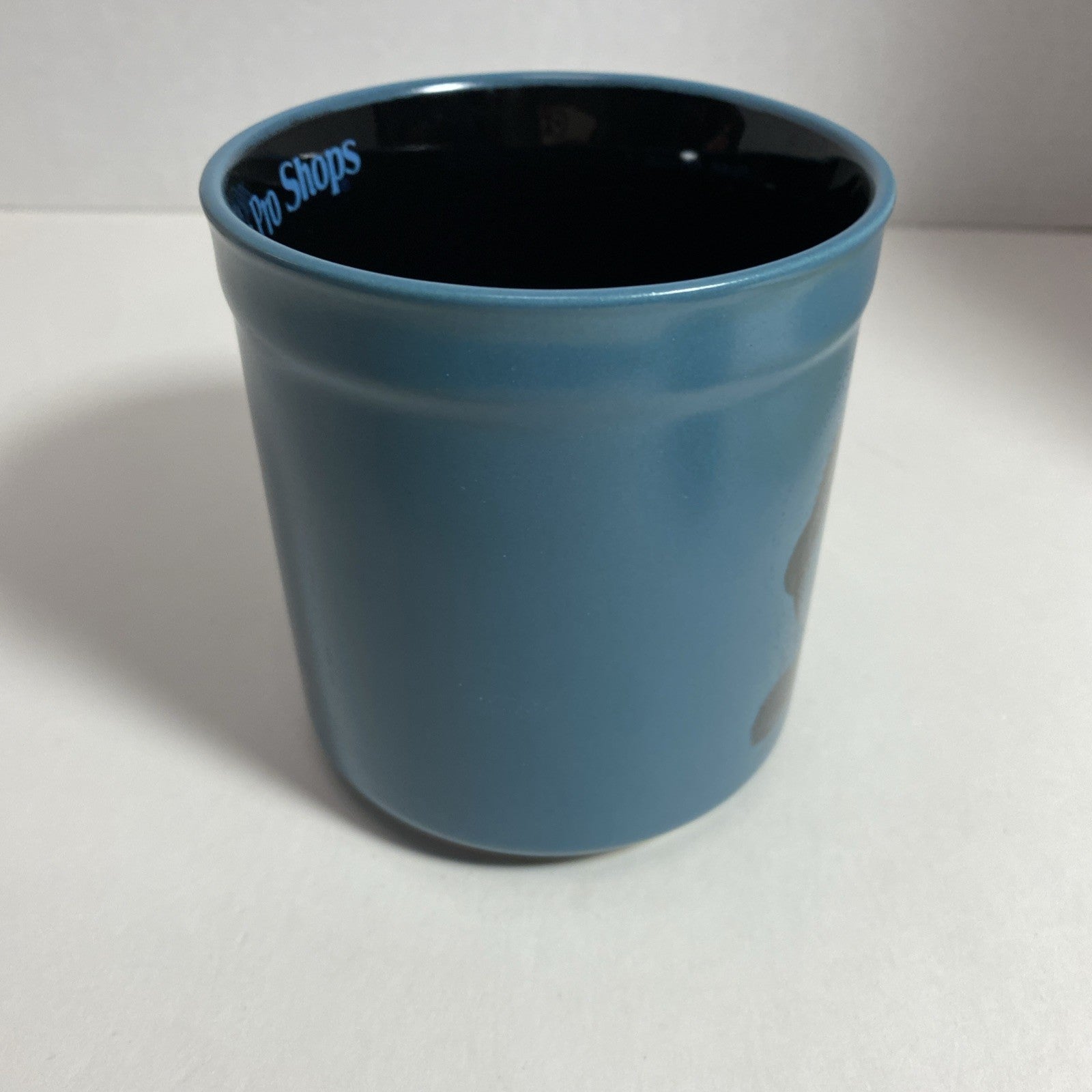 Bass Pro Shops Blue Ceramic Coffee Mug with Jumping Fish Artwork 16oz