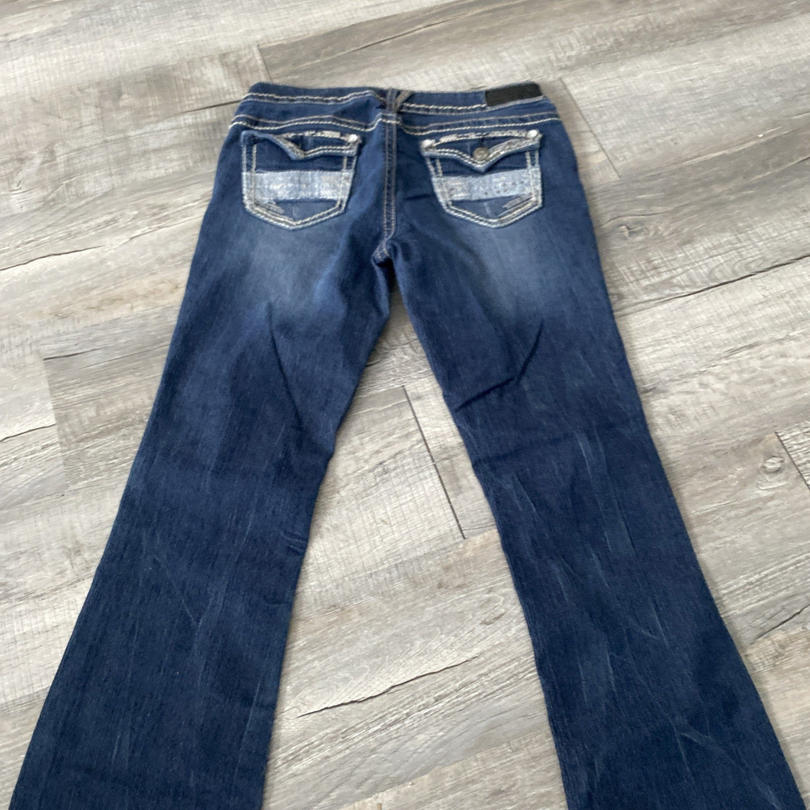 Twentyone Blackwomen’s distressed denim jeans embossed pockets size 9/10R