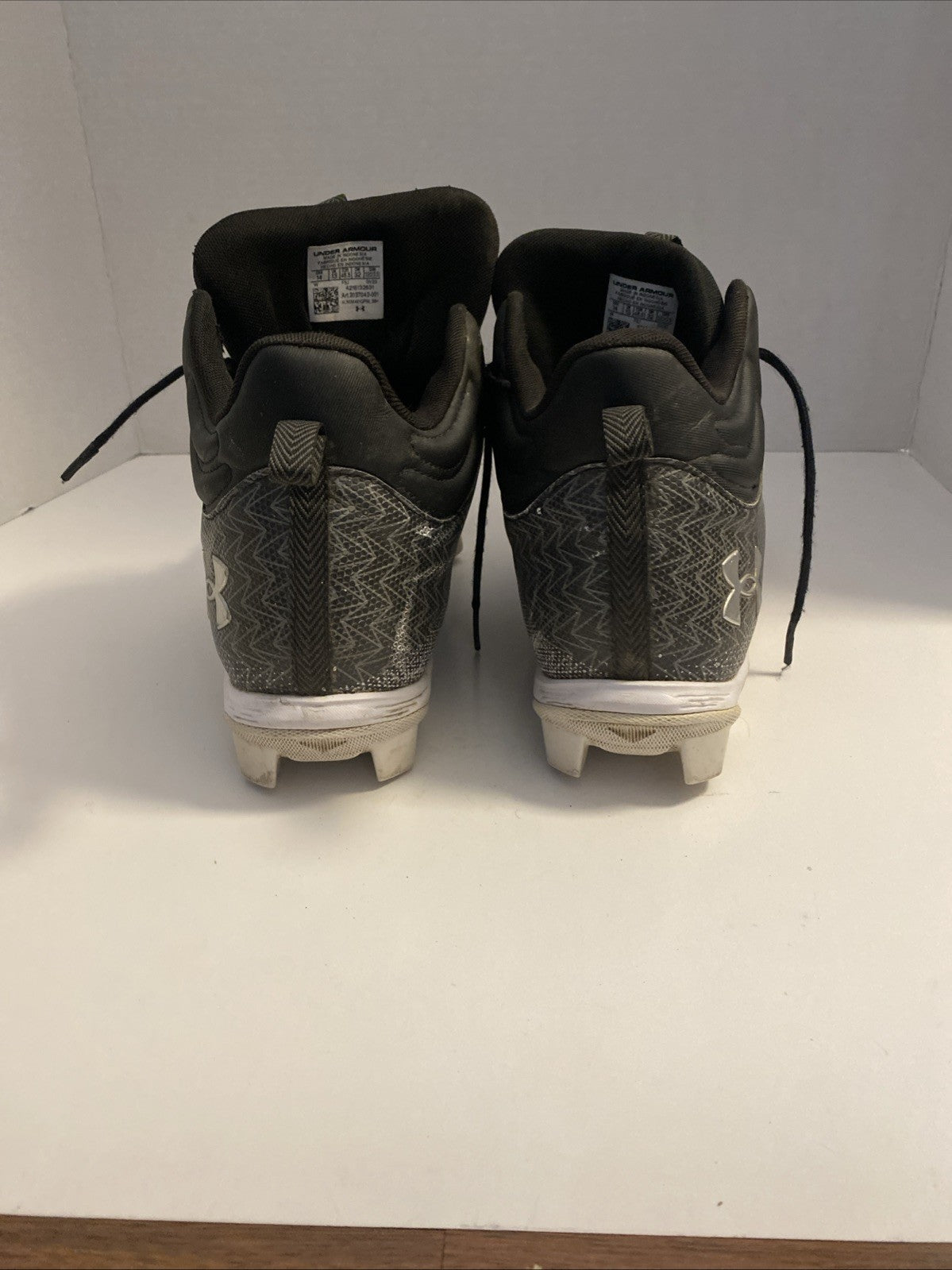 Under Armour Football Cleats- Great Shape! Men's 14. Need In-soles