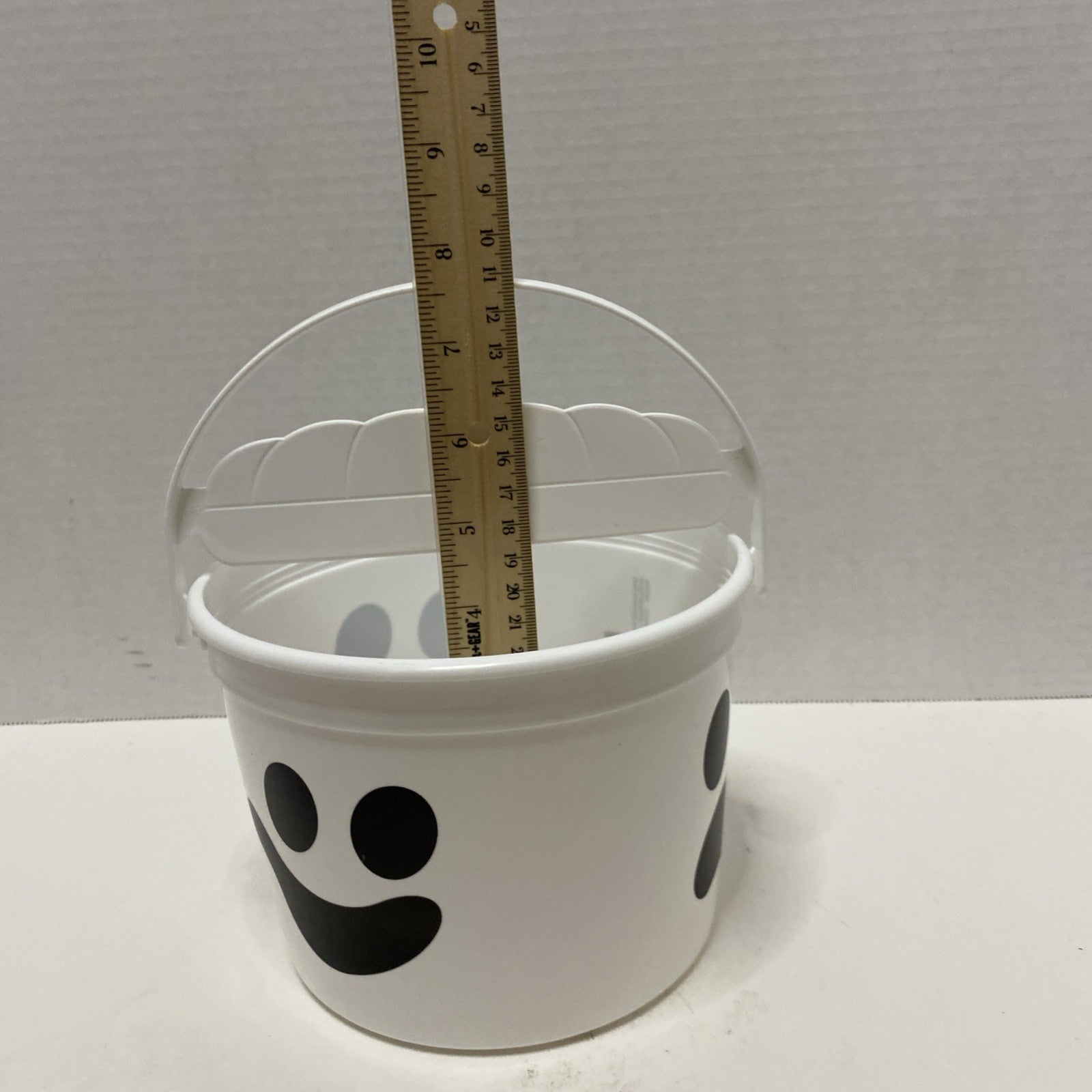 McDonalds Halloween Happy Meal Boo White Bucket McBoo 2022