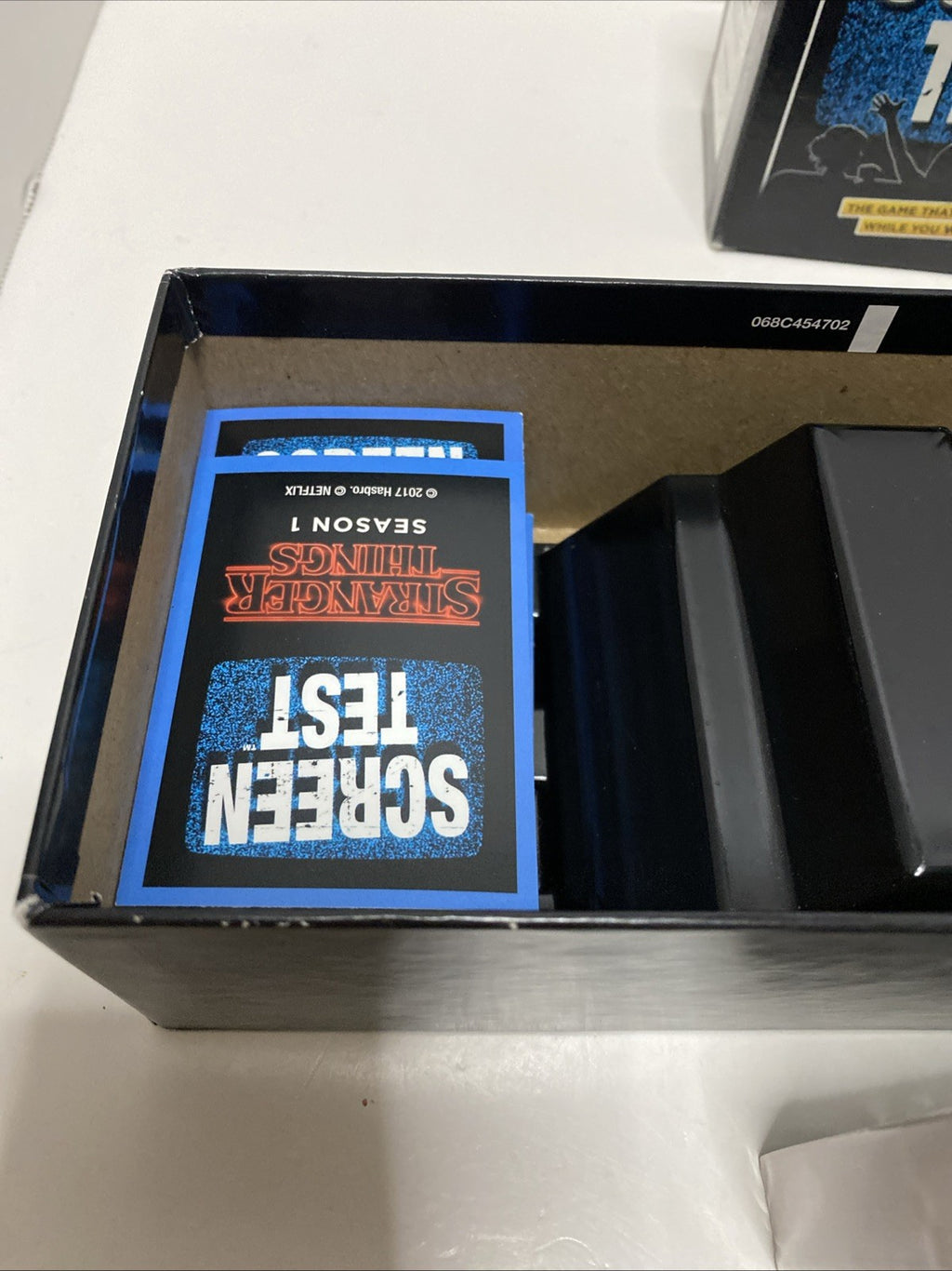 Screen Test- Stranger Things Season 1 and 2 Card Game - STRANGER THINGS GAME