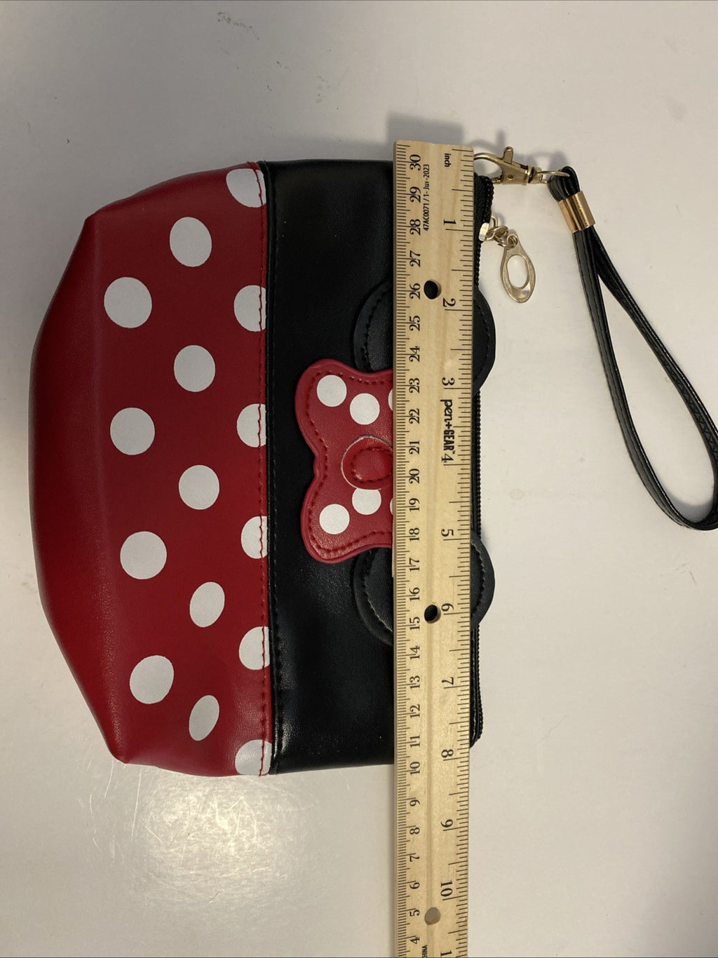 Disney Minnie Mouse Travel Bag Or Small Purse Zipper Makeup Bag Pouch Handbag