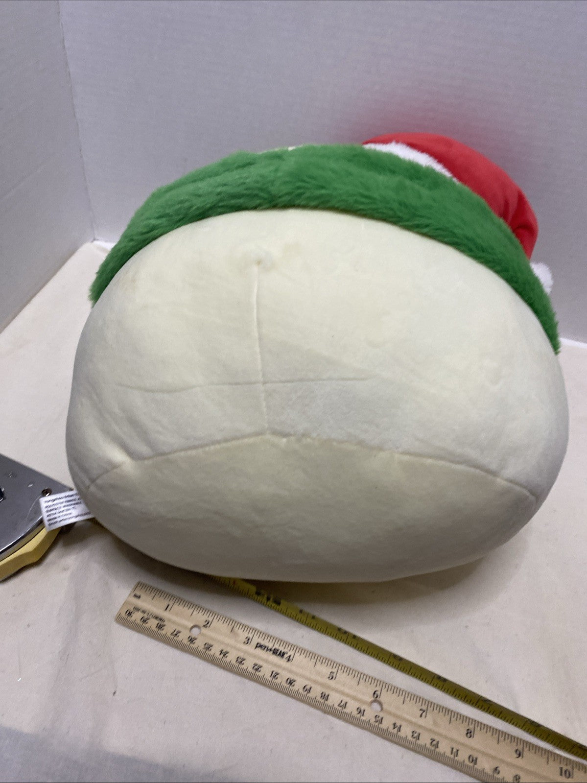 Eastan  Christmas Cat 14 Inches