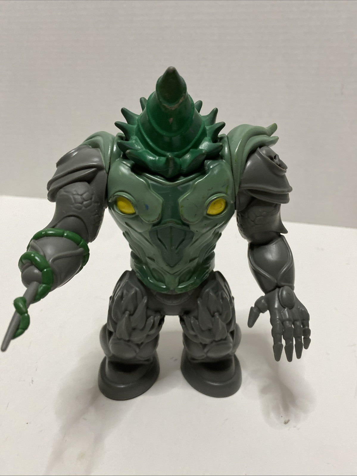 Power Rangers Dino Fury Battle Attackers Shockhorn  7" Action Figure