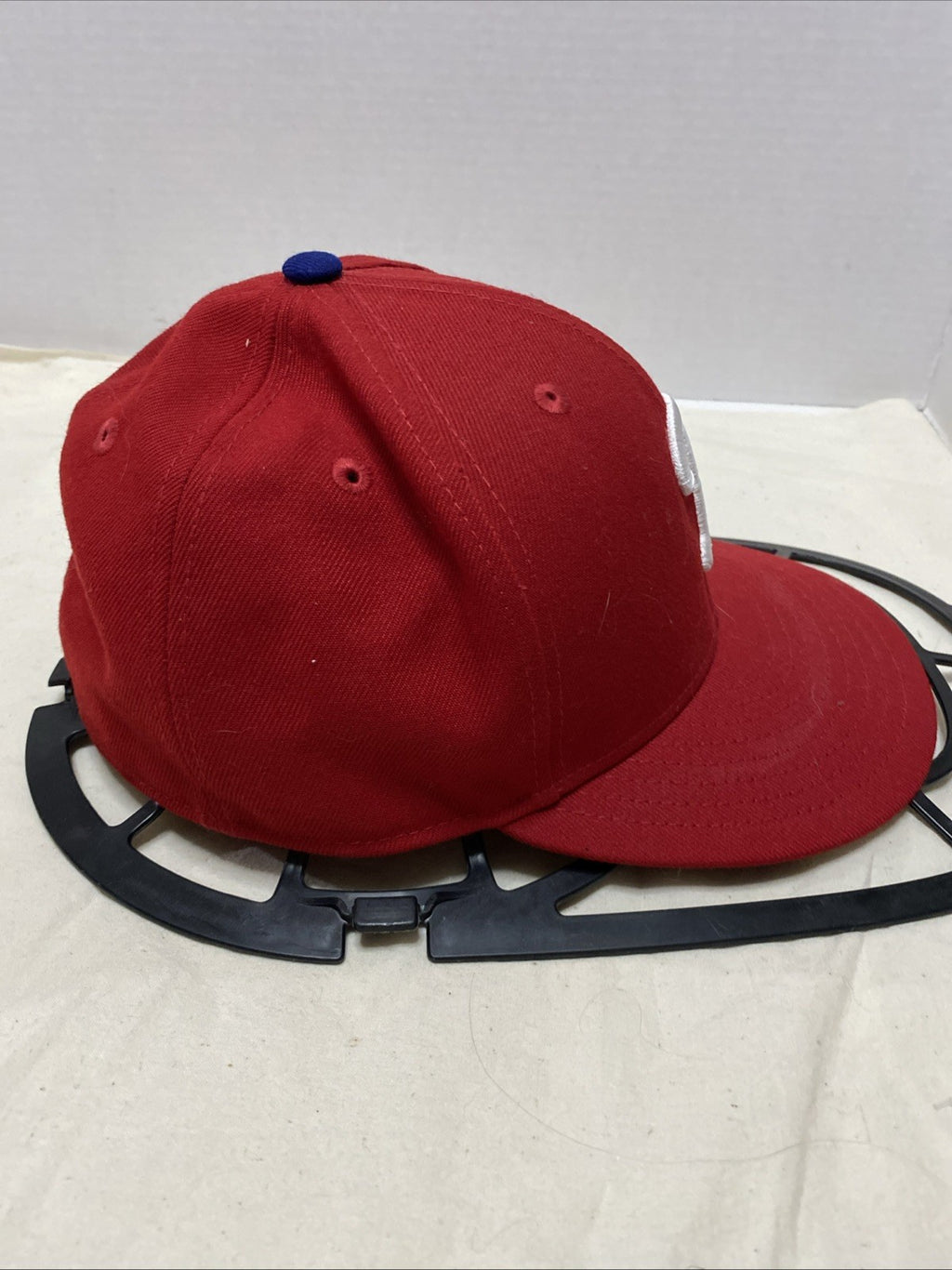 Philadelphia Phillies New Era 59FIFTY On-Field Fitted Hat Men’s 7 1/4