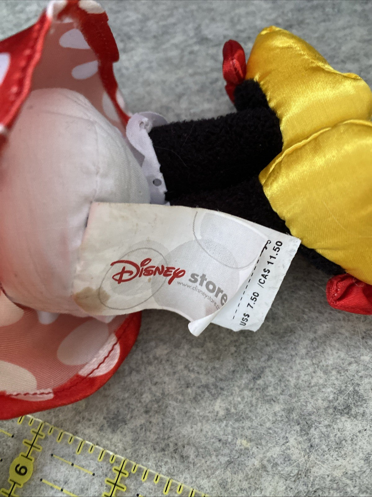 Disney Minnie Mouse 9" beanie plush