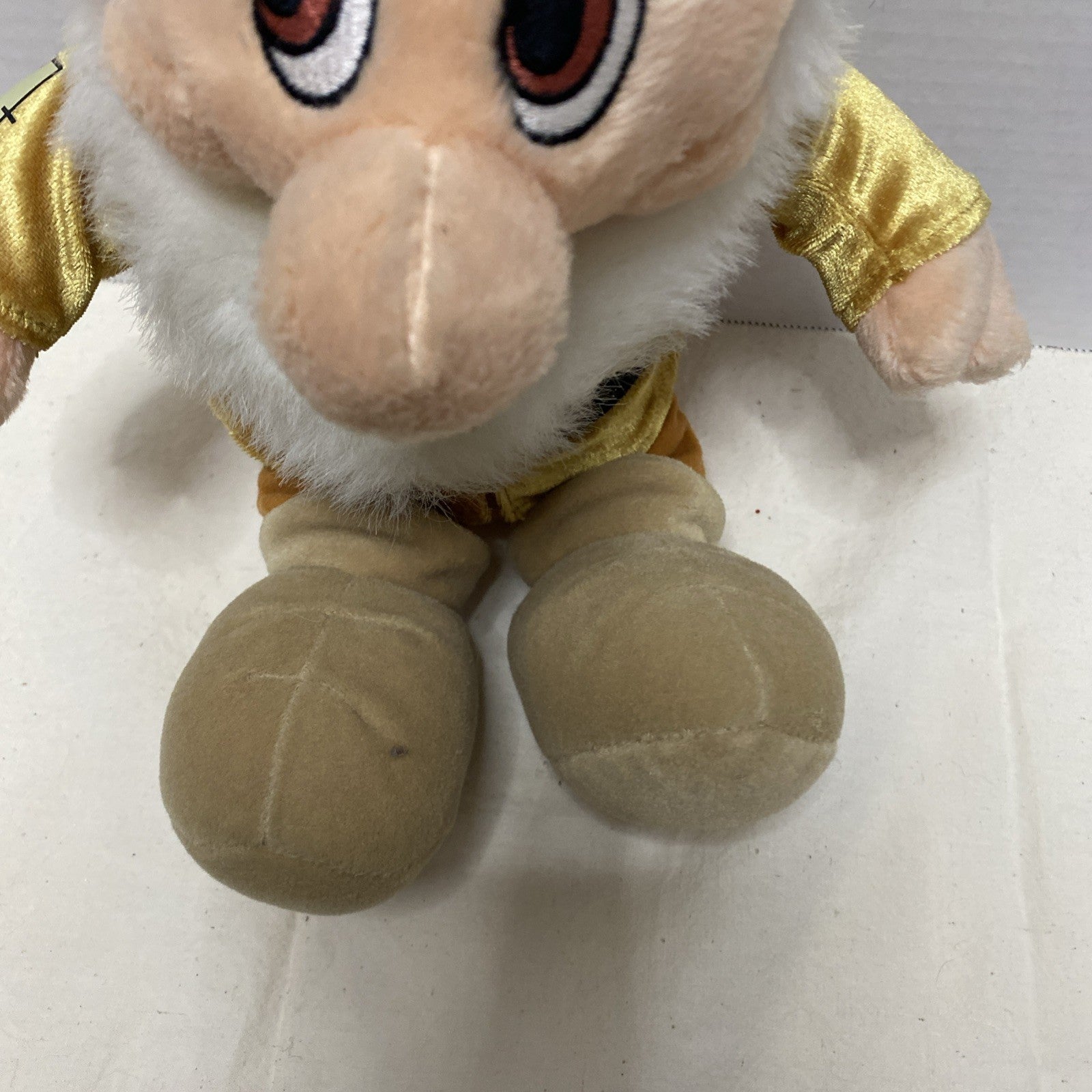 Bashful - Snow White and the Seven Dwarfs Authentic Disney Store 14" Plush Toy