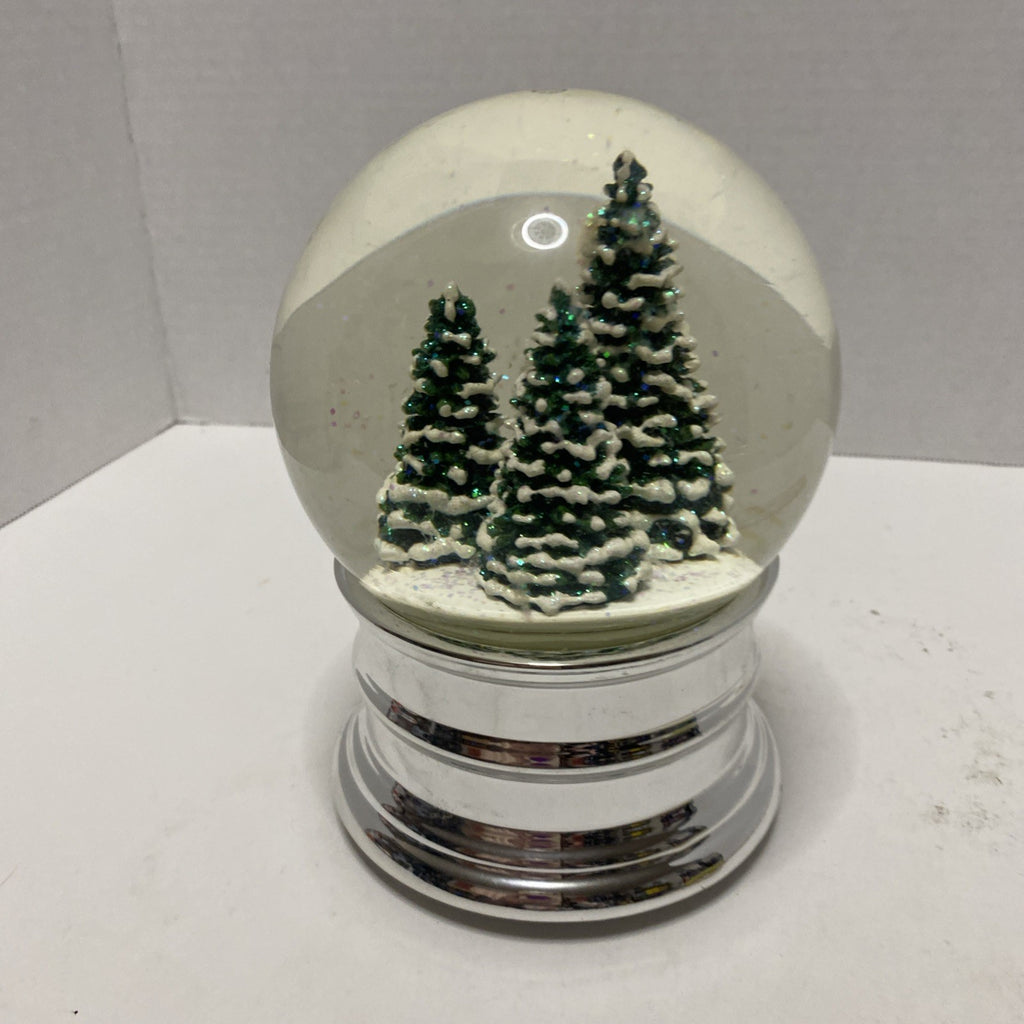 Musical Snow Globe 3 Christmas Trees “OH Christmas Tree"