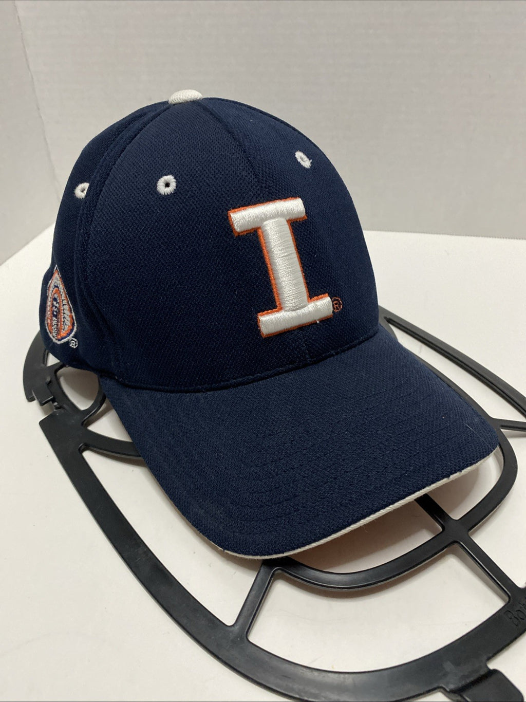 Vintage University of Illinois Hat Fighting Illini Hat Cap Chief Illniwek Logo