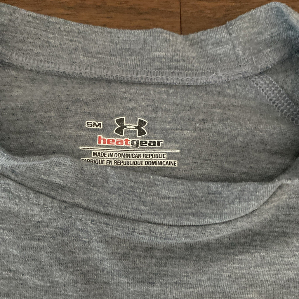 Under Armour small short sleeve shirt FBI logo left sleeve