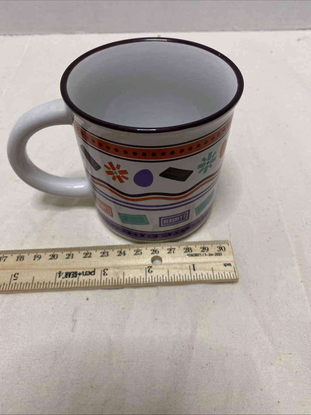 Hershey's Chocolate Cocoa Galerie Brown Orange Purple Coffee Tea Mug Cup