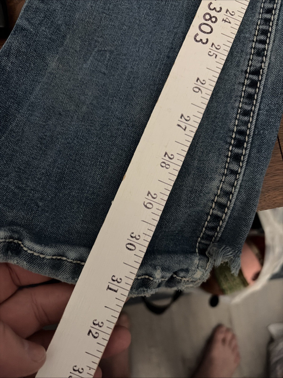 Miss Me Los Angeles Women’s  Size 26 Skinny Jeans Blue Denim Pants Distressed