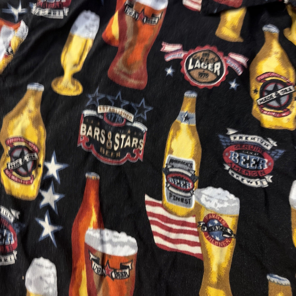 C B Sport by Croft Barrow Mens Shirt Large Beer Themed Print Large.