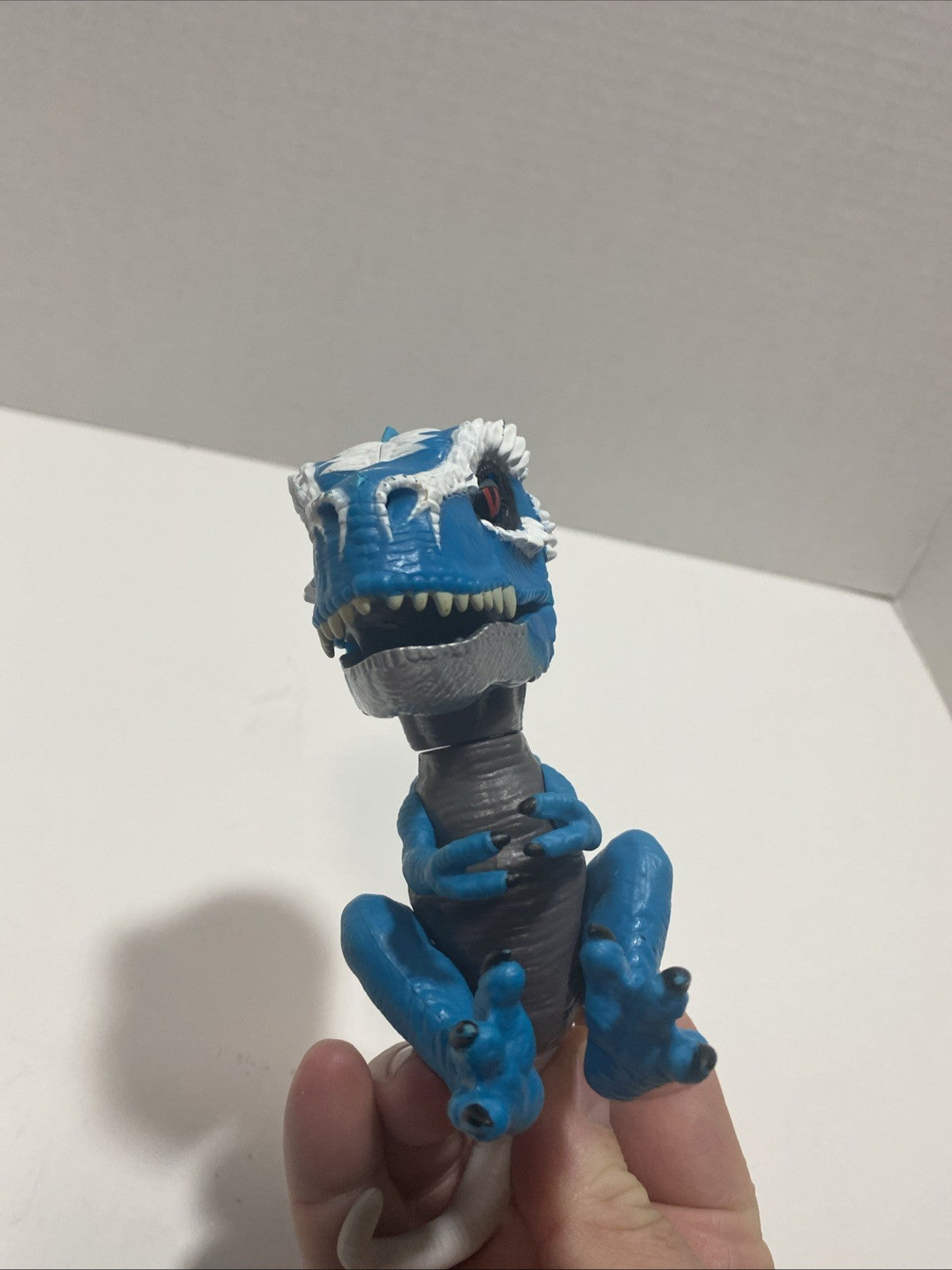 WowWee Fingerling Untamed Interactive Dinosaur Figure - T-Rex Dino Tracker