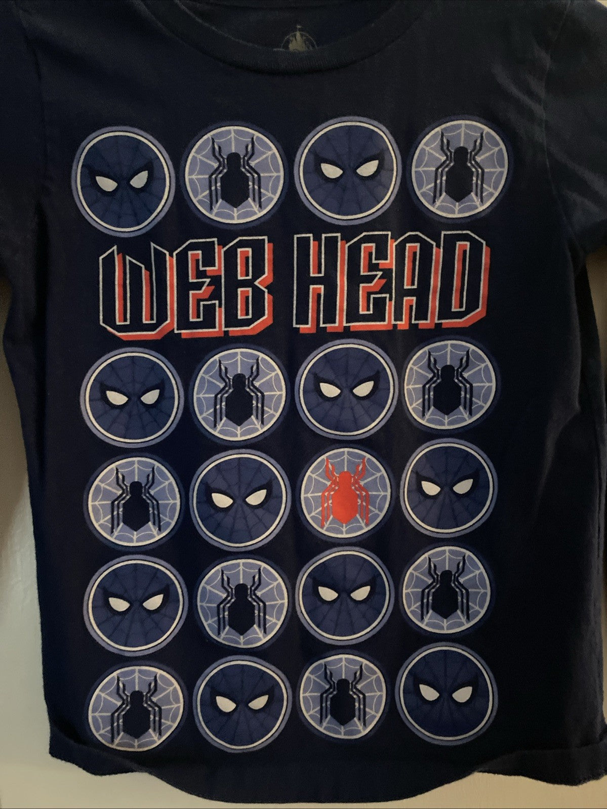 Disney store Boy Tee Shirt Spiderman 5/6 long sleeve