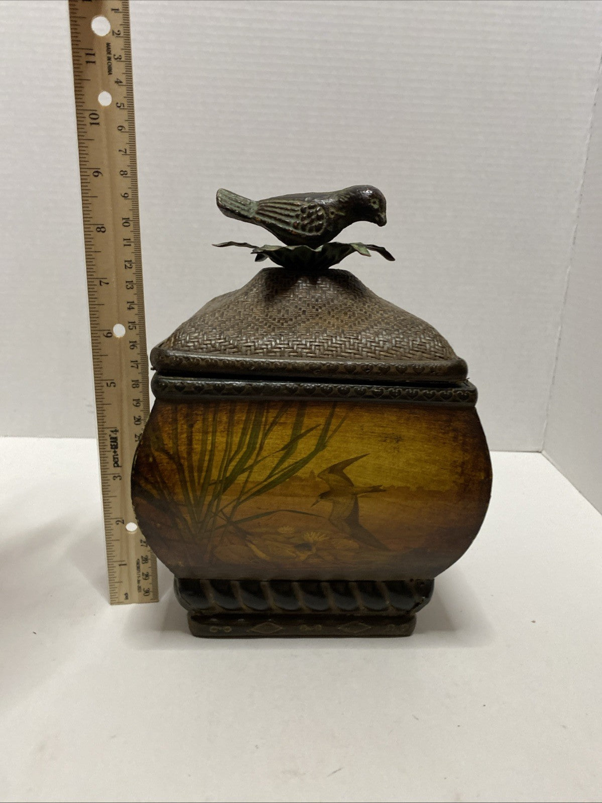 Decorative Asian Style Container W/ Lid, Bird Design Theme Metal Bird Perched