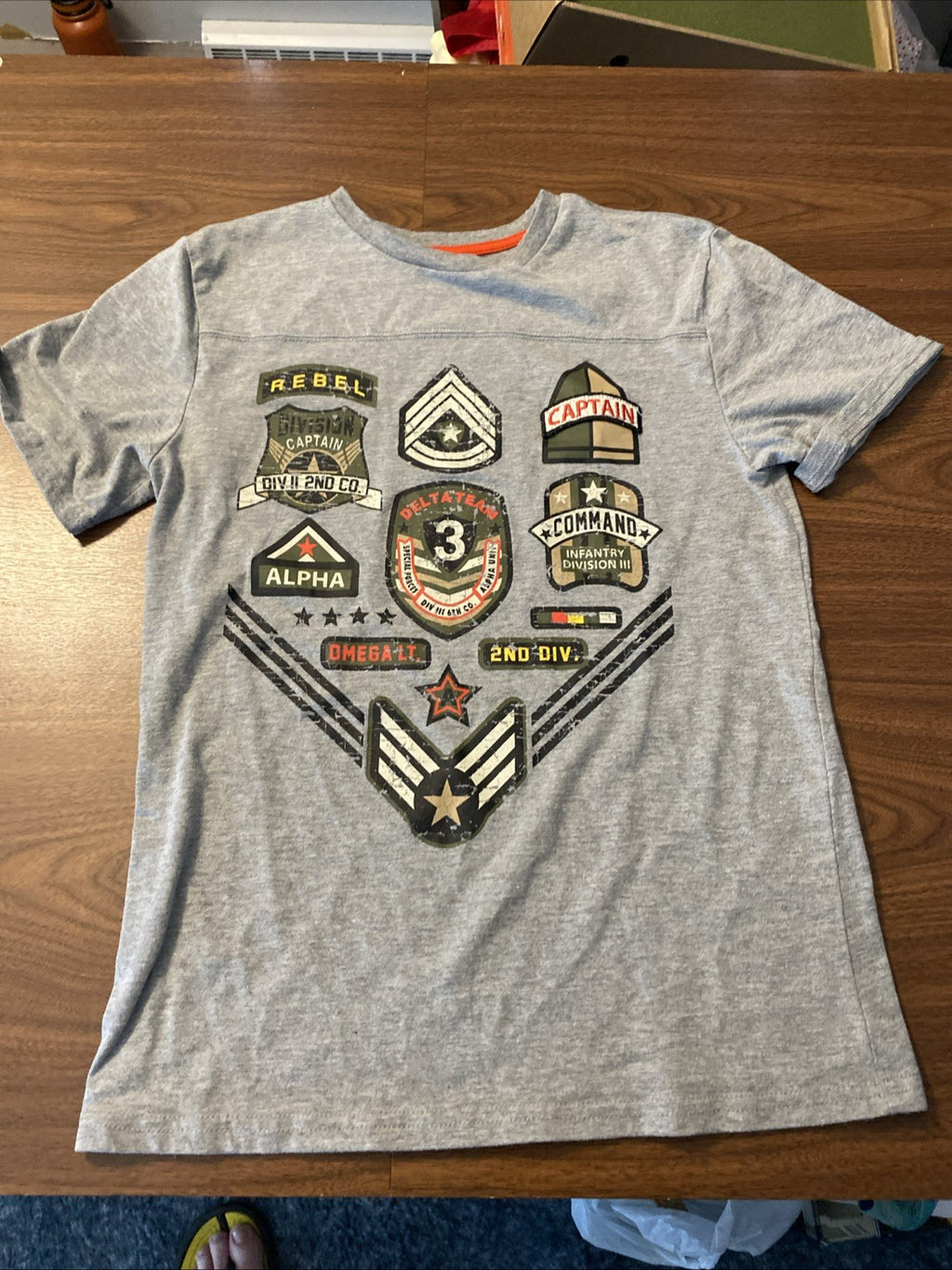 Youth double extra-large short sleeve T-shirt military ranks size XXL 18
