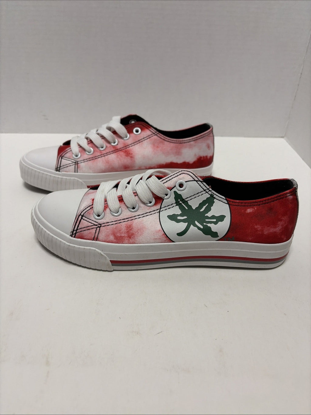 Ohio State Buckeyes FOCO Women's Low Top Tie-Dye Canvas Shoe Women's Size 8