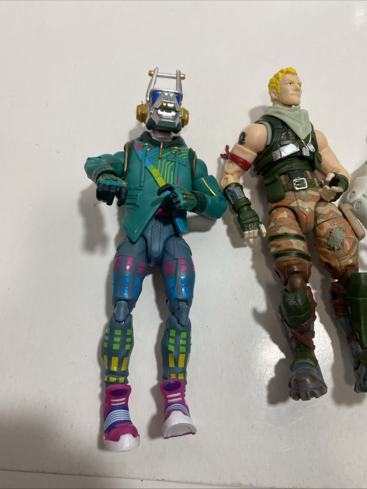 Fortnite Figure Lot of 5 Loose Video Game Epic With accessories. Please see pics