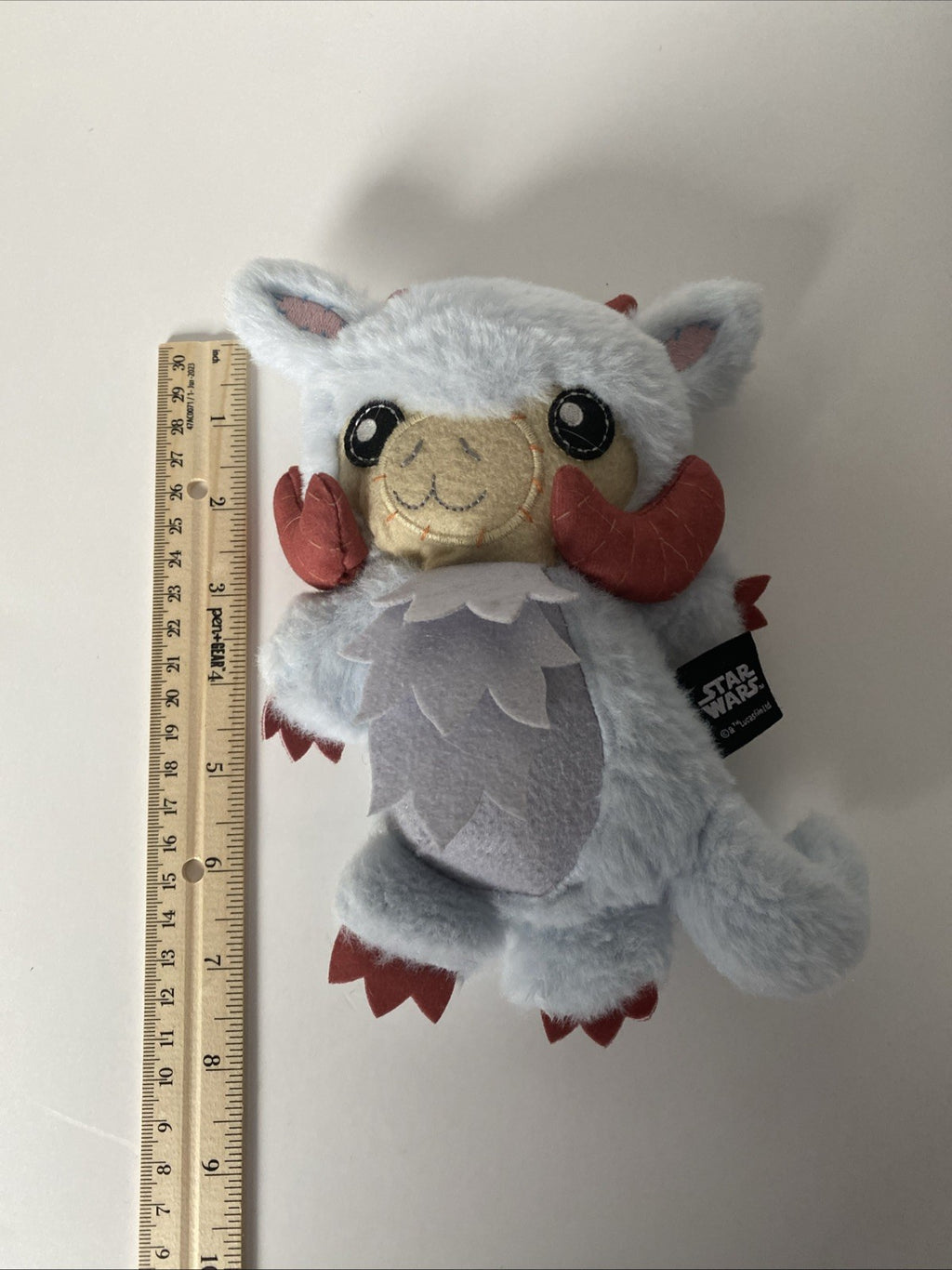 Star Wars Stitchlings Talking Tauntaun Plush Galaxy of Creatures No Tag