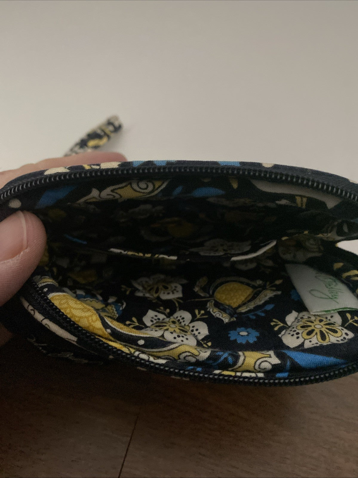 Vera Bradley Coin Card Wallet floral theme with elephant, yellow blue black whit
